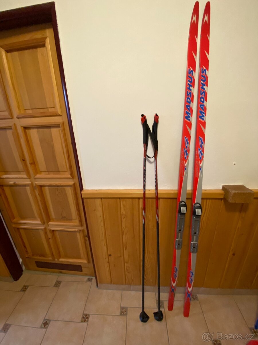 Nepoužívané - prodám set lyže MADSHUS + BOTY