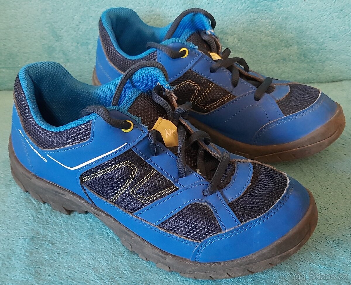 Quechua sportovní / trekové boty vel. 35