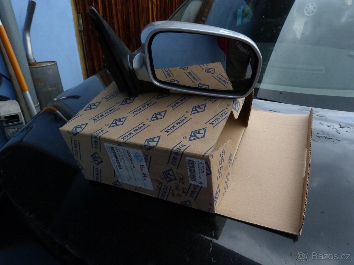 Honda Civic VII Pravé e.o. zrcátko 74.23.213