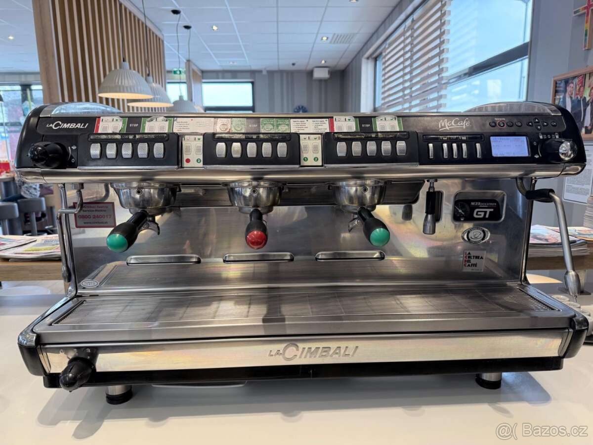 Kávovar LaCimbali M39 Dosatron GT