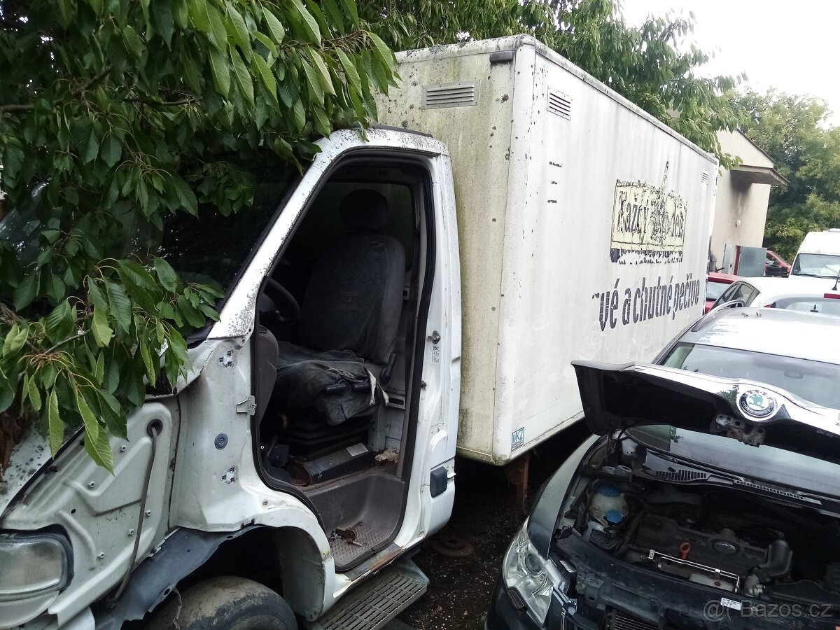 Renault MASCOTT - 2.8 TD , 78KW , 2001 , 8140-43 C