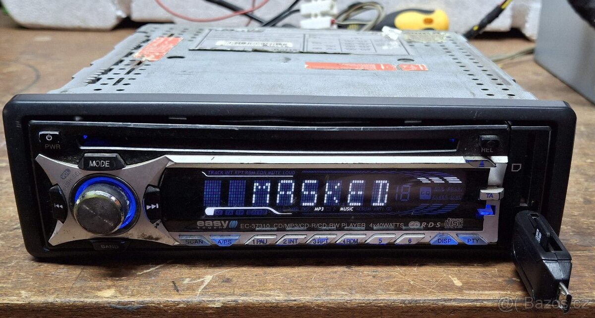 Autorádio EASY CD, USB SD MP3