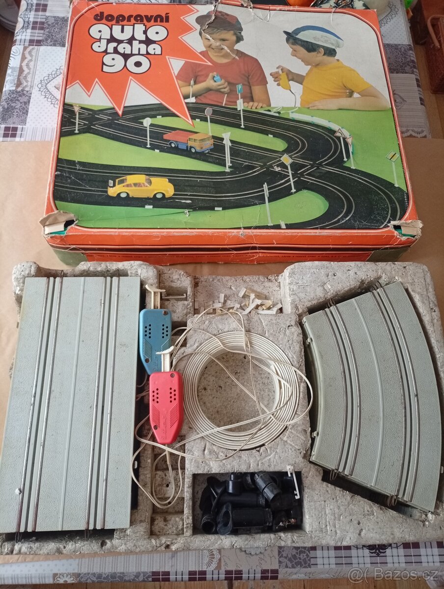 Retro autodráha Ites