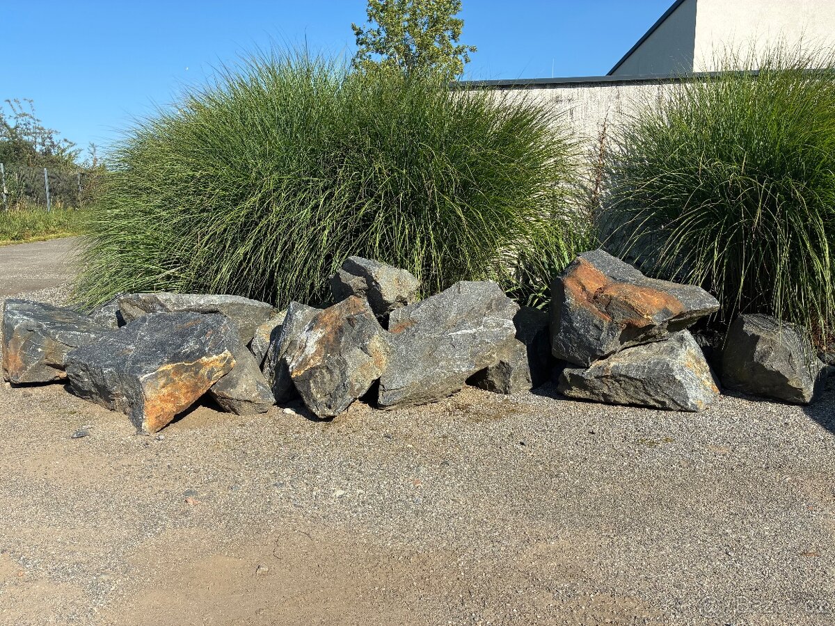 Prodám okrasné kameny