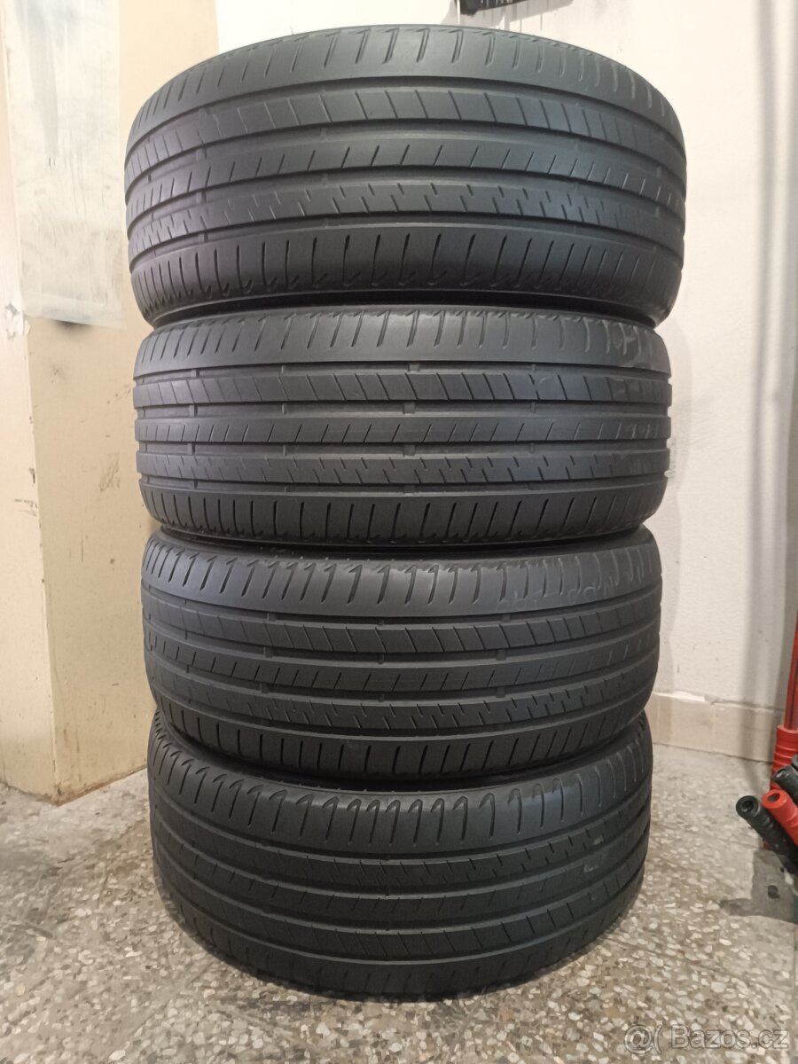 Letní pneu 245/40/21 Bridgestone Alenza 001