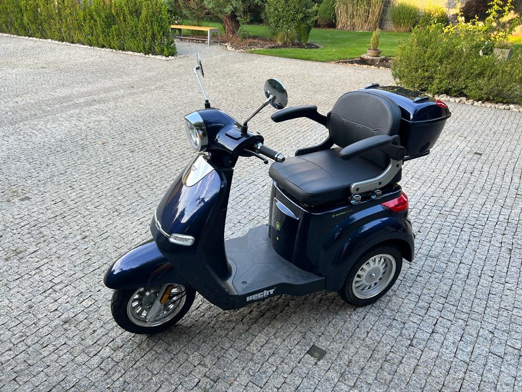 Téměř nejetá tříkolka E-skútr - HECHT CITIS MAX BLUE záruka