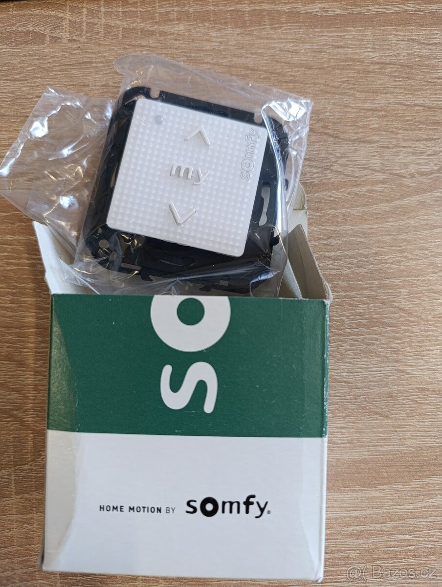 Elektronický spínač Somfy Smoove origin IB