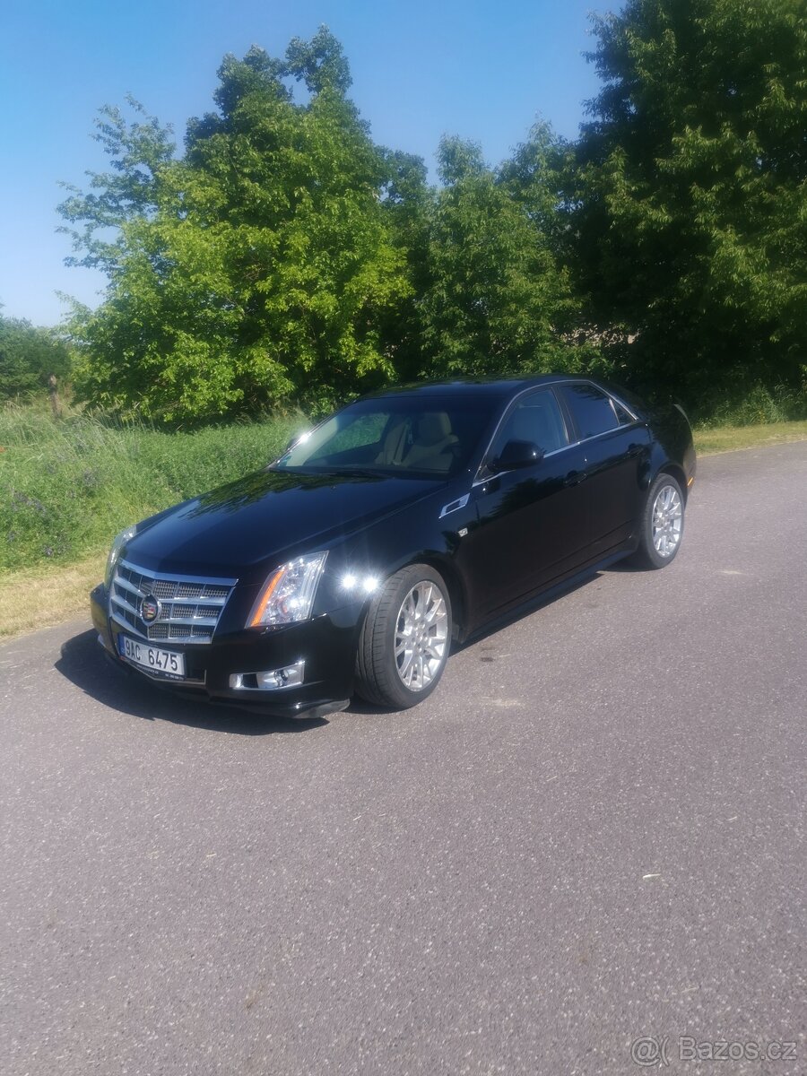 Cadillac CTS 3,6 V6 311 koní, r. v. 12/2012