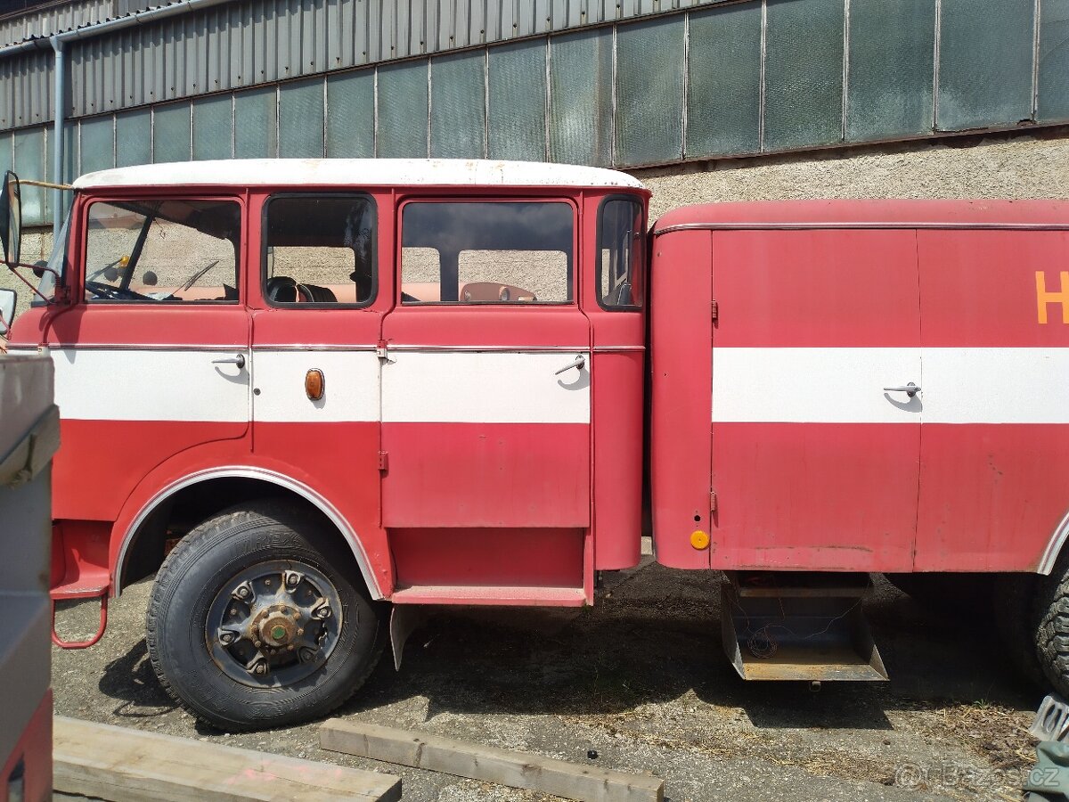 Skoda 706