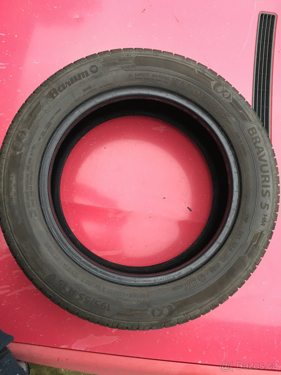 Letní pneu Barum Bravuris 5 195/55 R15