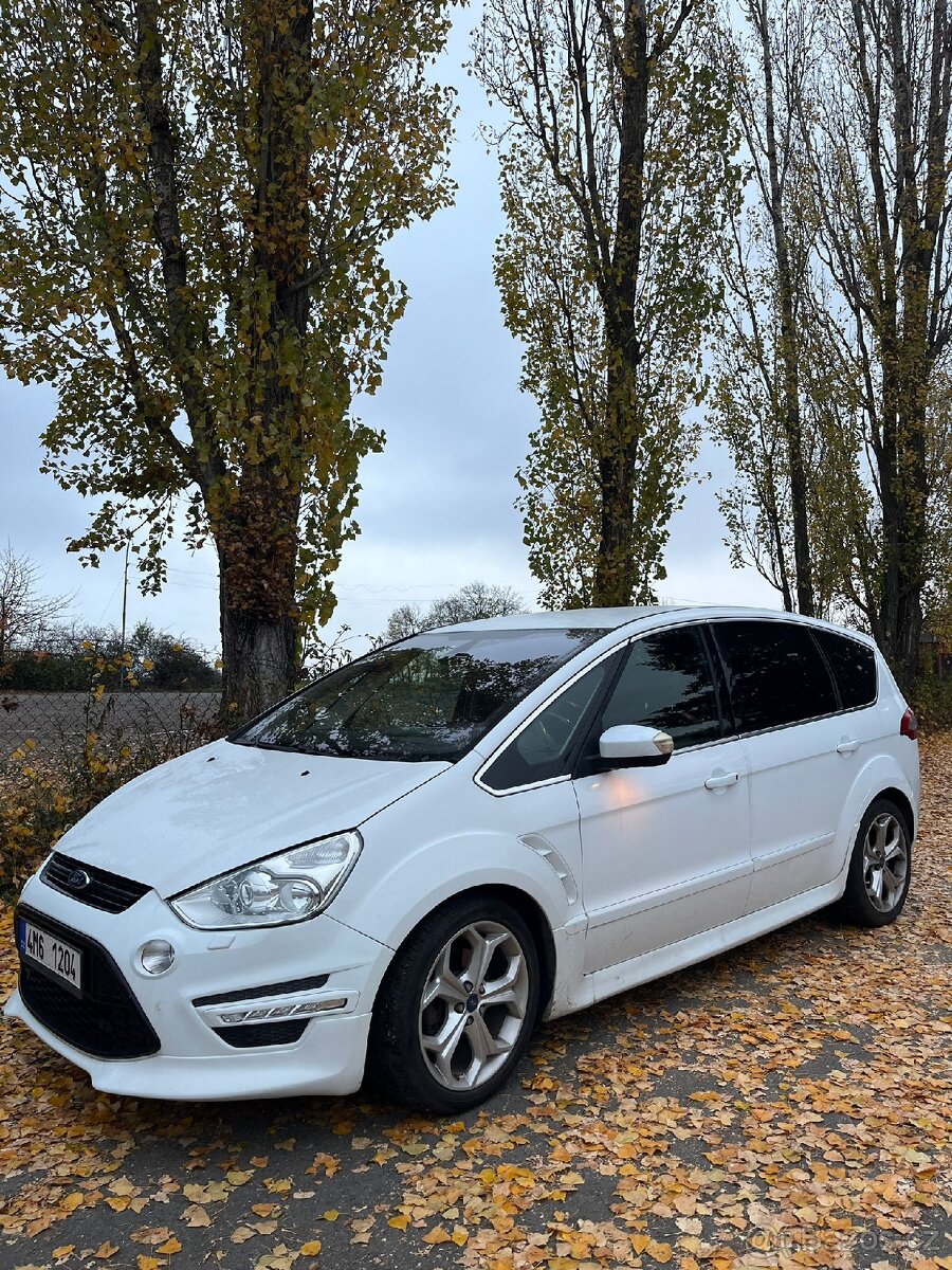 Prodám Ford s-max 2.0tdci 120kw automat 2011 koupeno v ČR