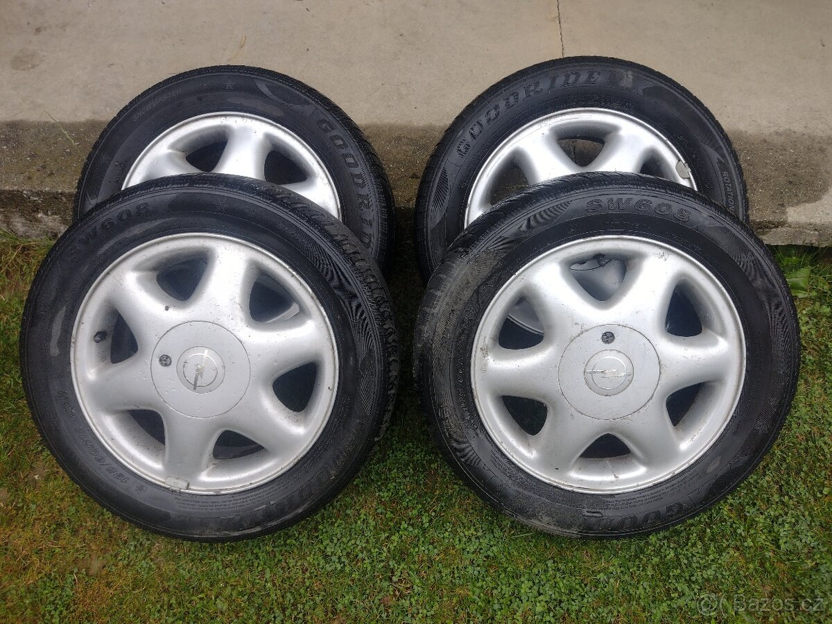 Prodám Litá kola 4x100 R15