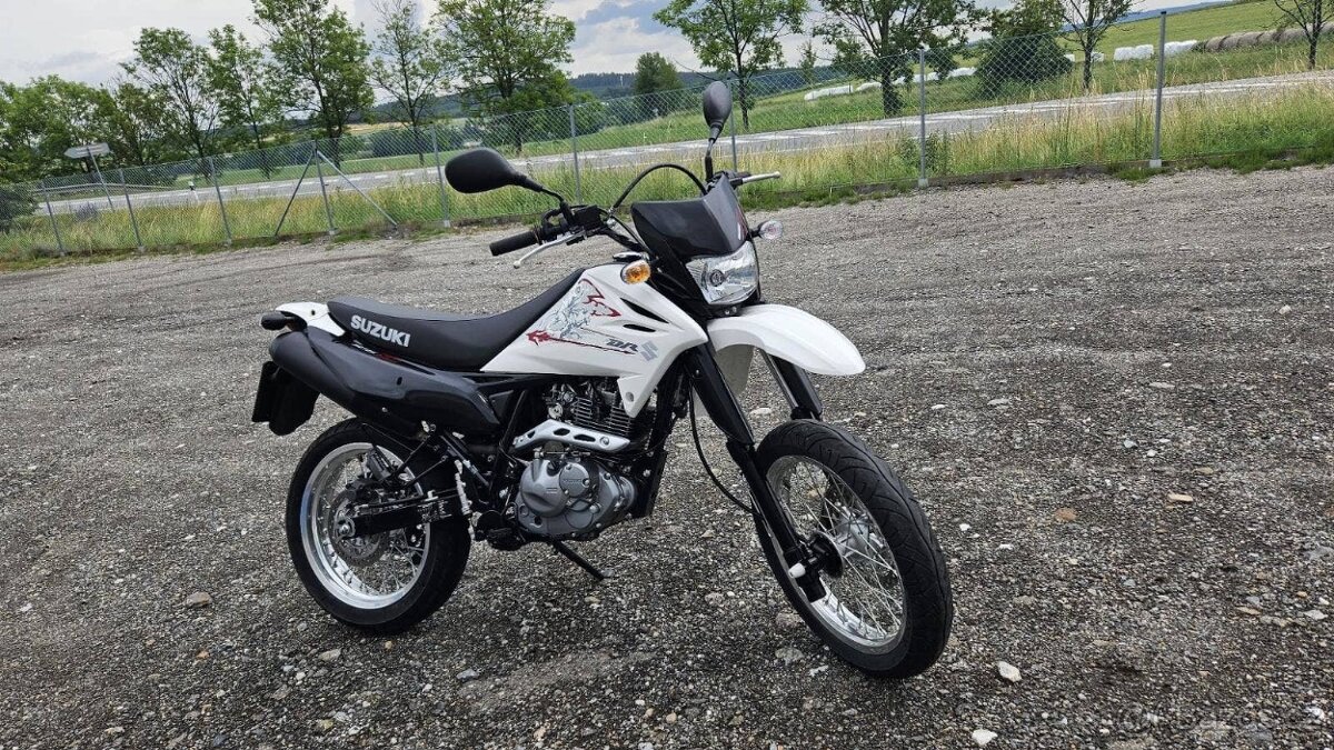 Suzuki DR 125 SM motard