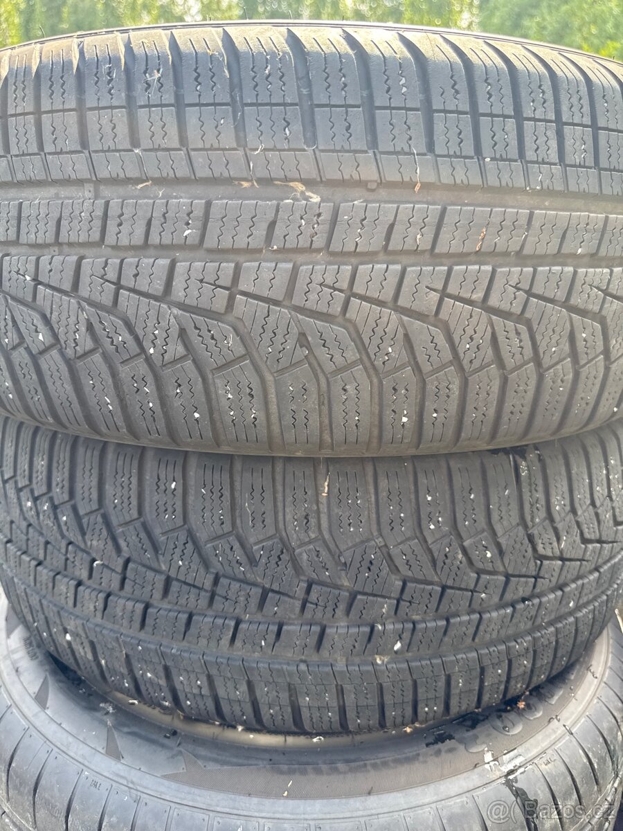 205/55 R17