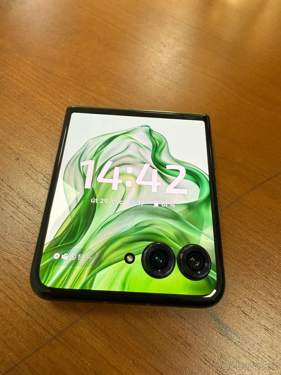 RAZR 50 Ultra záruka 12 měs.