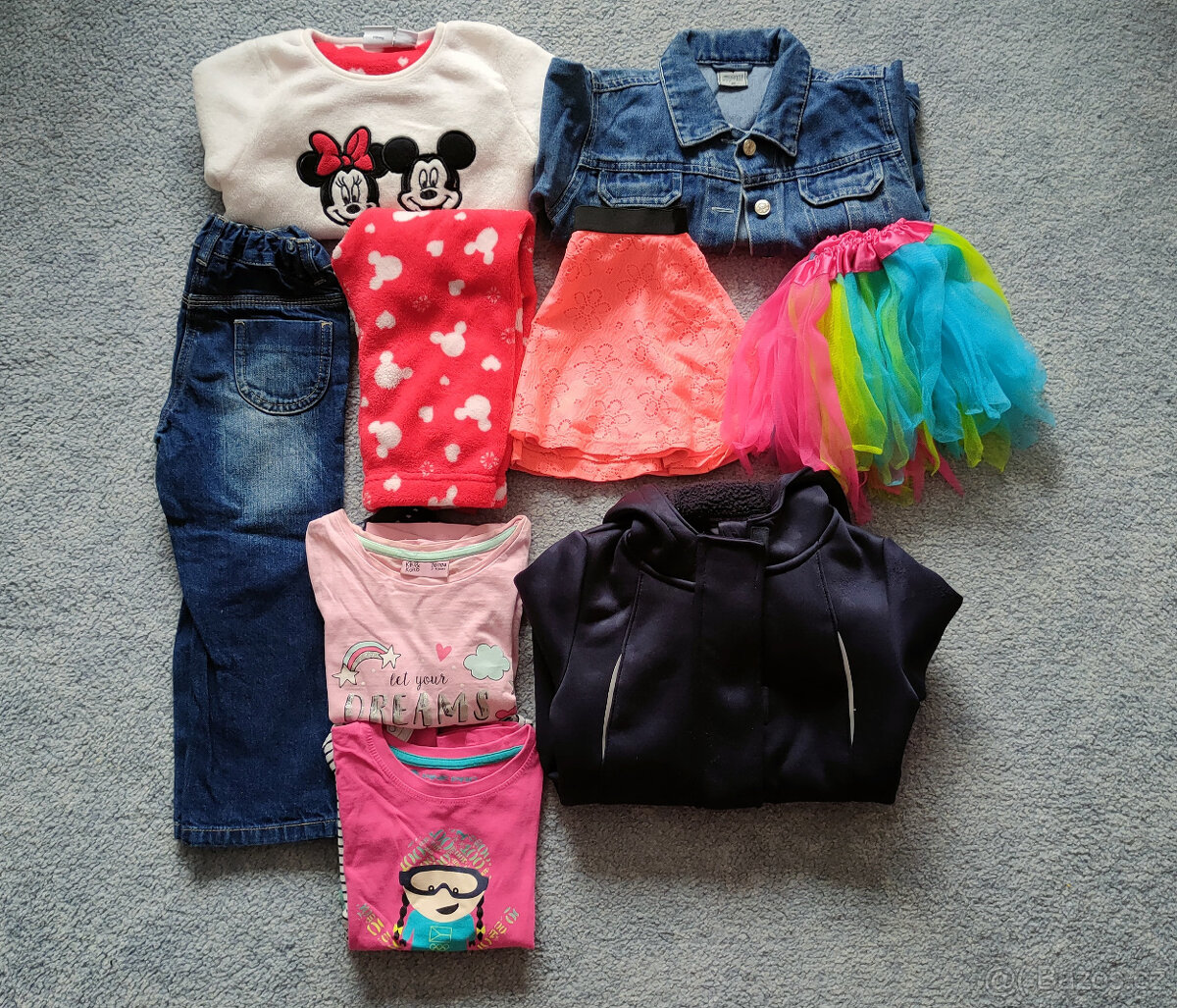 oblečení na holčičku - velikost 98/104 - 11 kusů