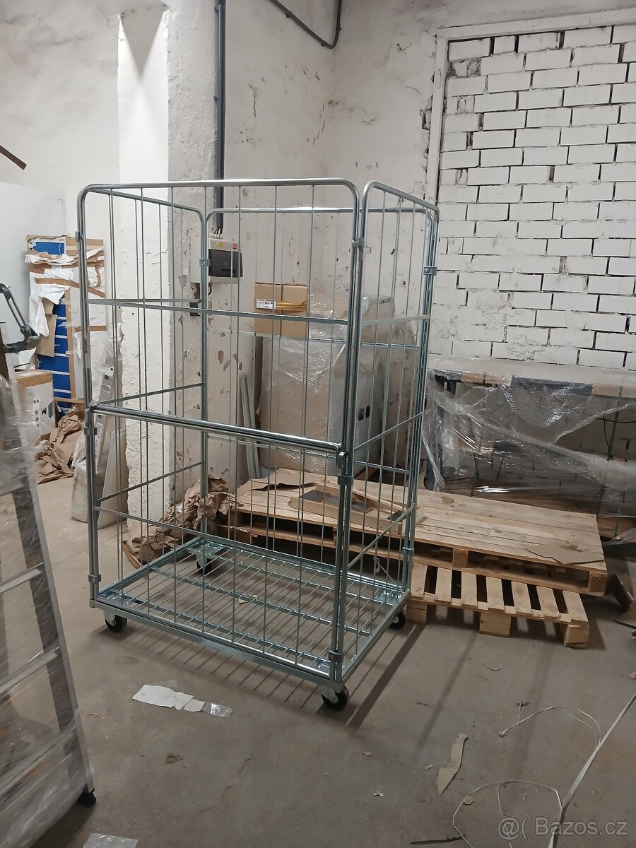 Pojízdný kontejner.