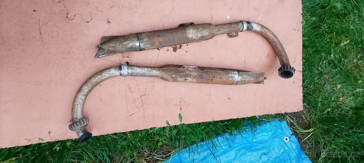 Výfuky Jawa 250/350 kompletní + kolena originál