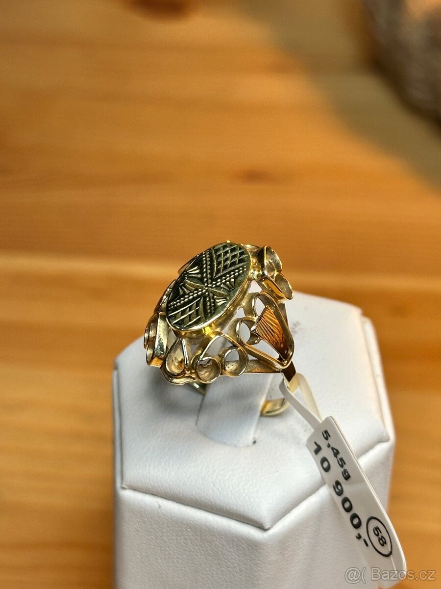 Zlatý prsten 5,45g