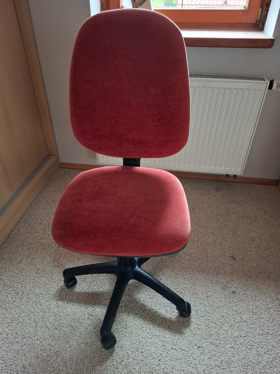 Kancelářská židle