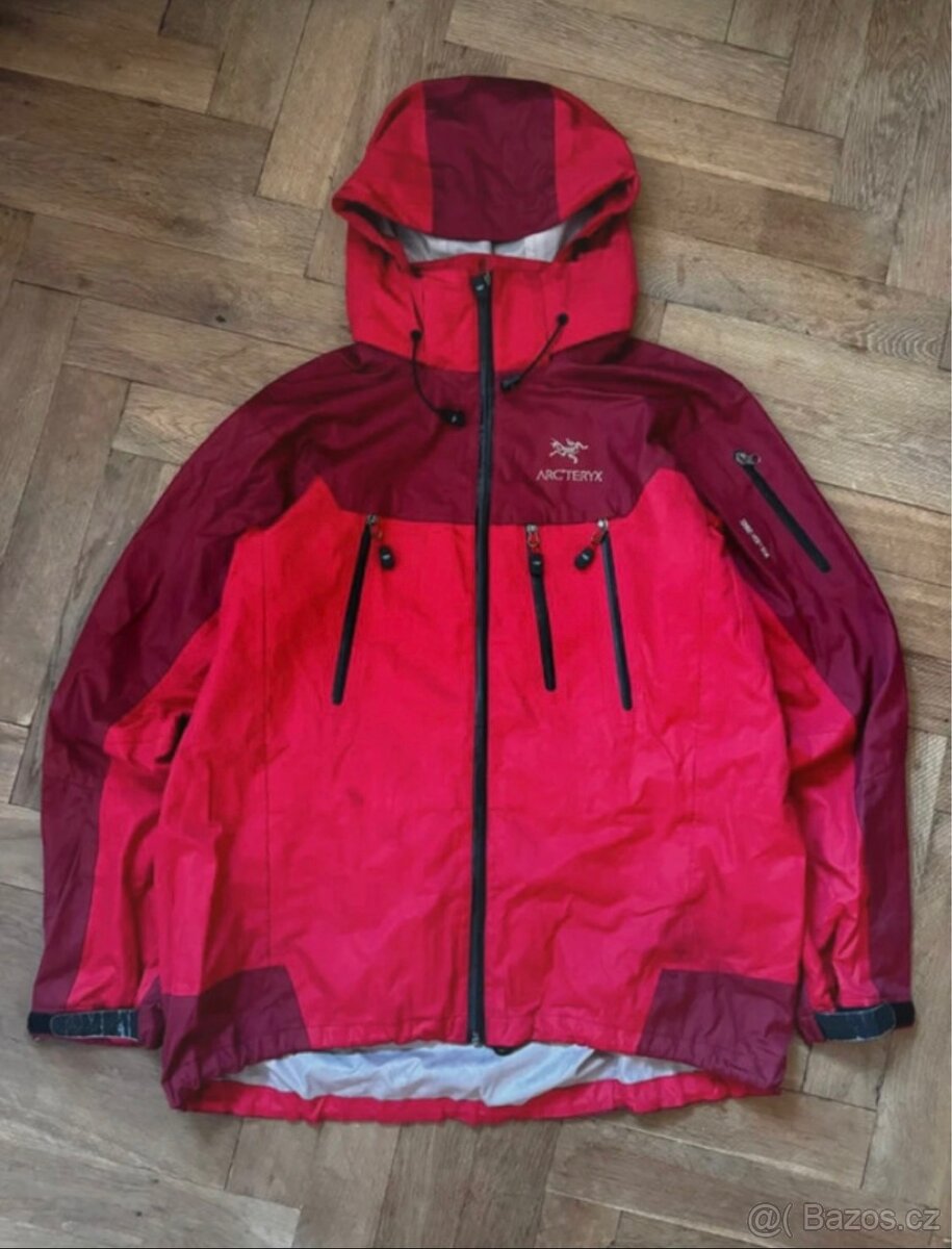 Arc’Teryx Vintage Theta LT Gore-Tex XCR Bunda