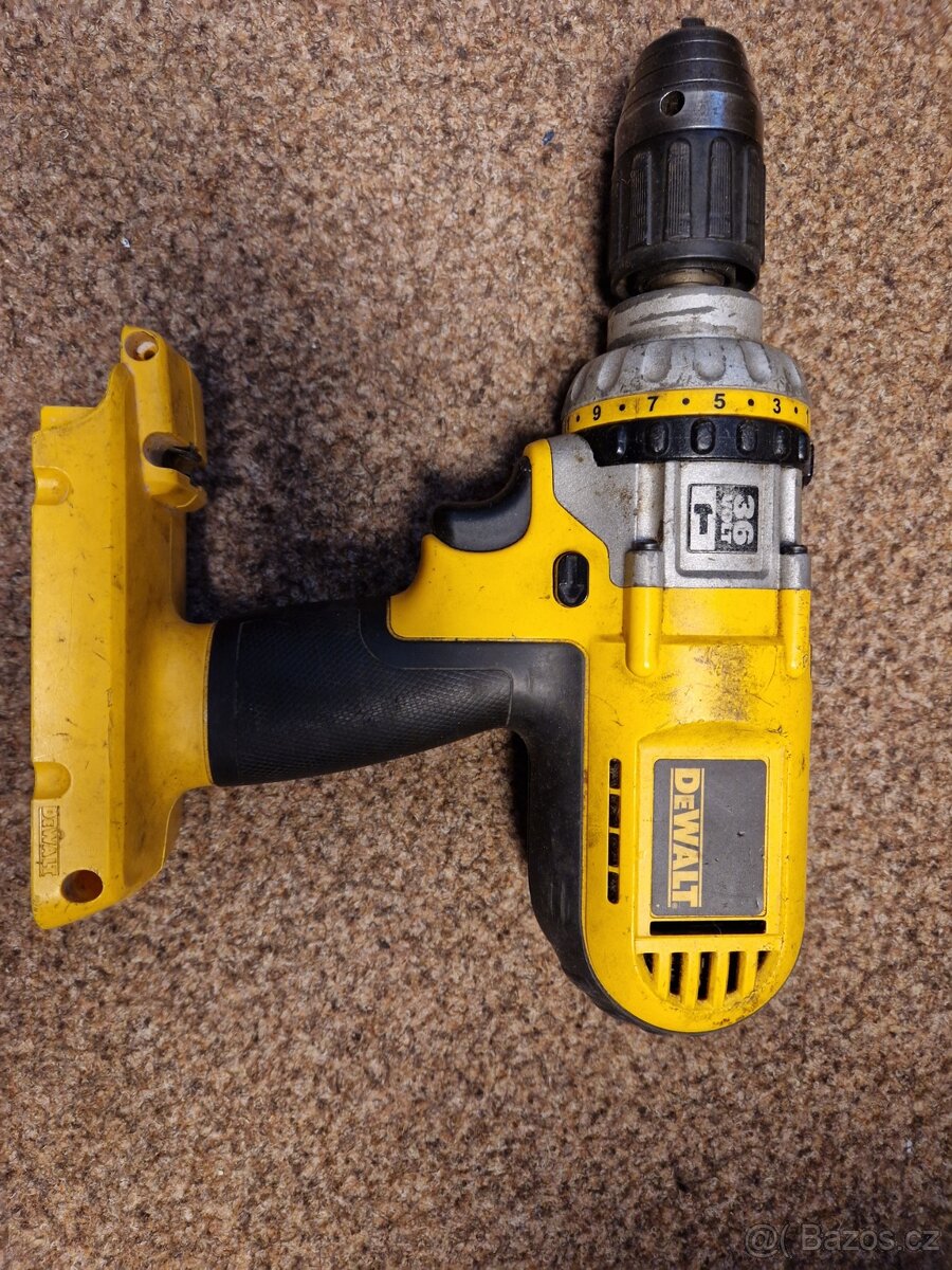 DEWALT DC900 aku vrtačka 36Volt