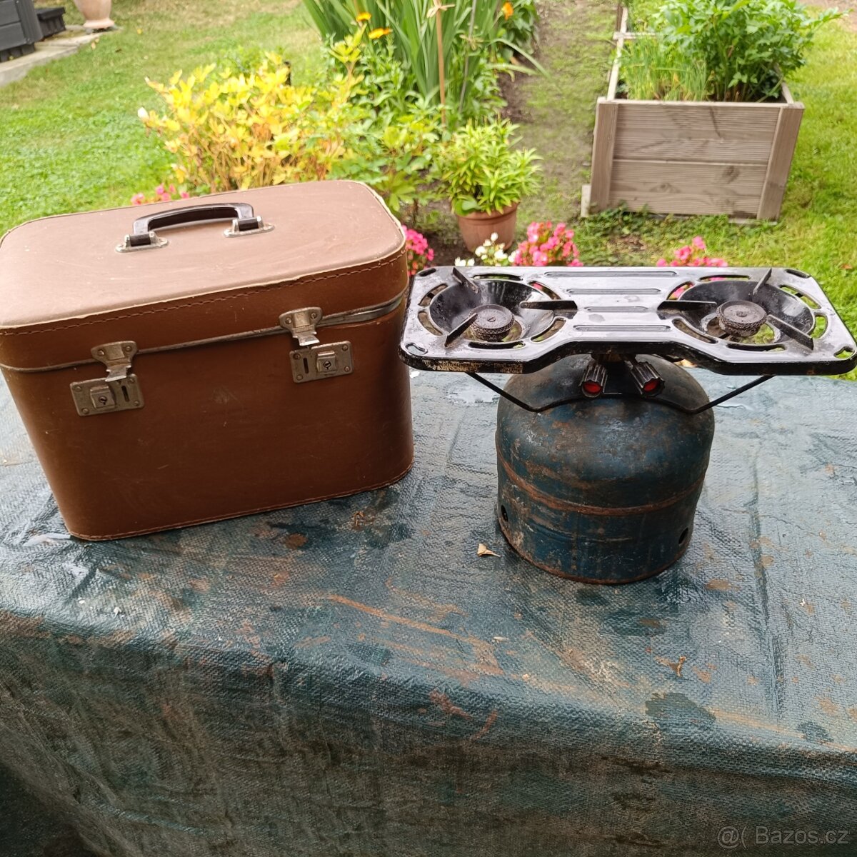 Propanbutovanovy vařič