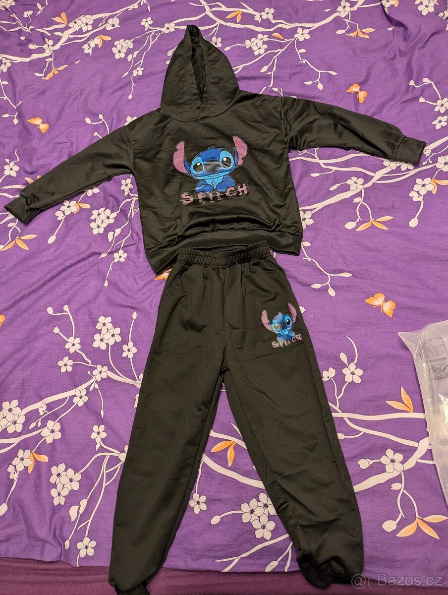 NOVÁ Souprava Stitch