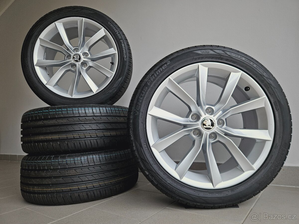 Orig. Škoda Superb 5x112 Letní 235/45/18 - Nové