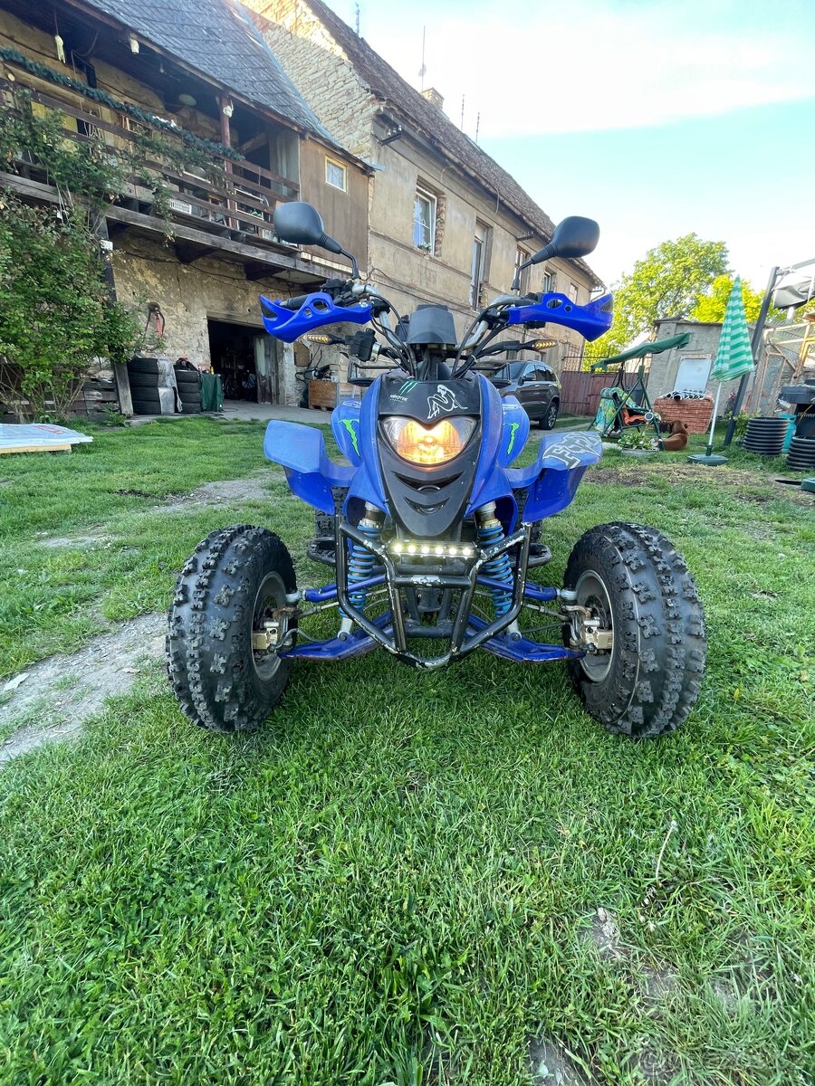 Čtyřkolka Shineray 250stxe