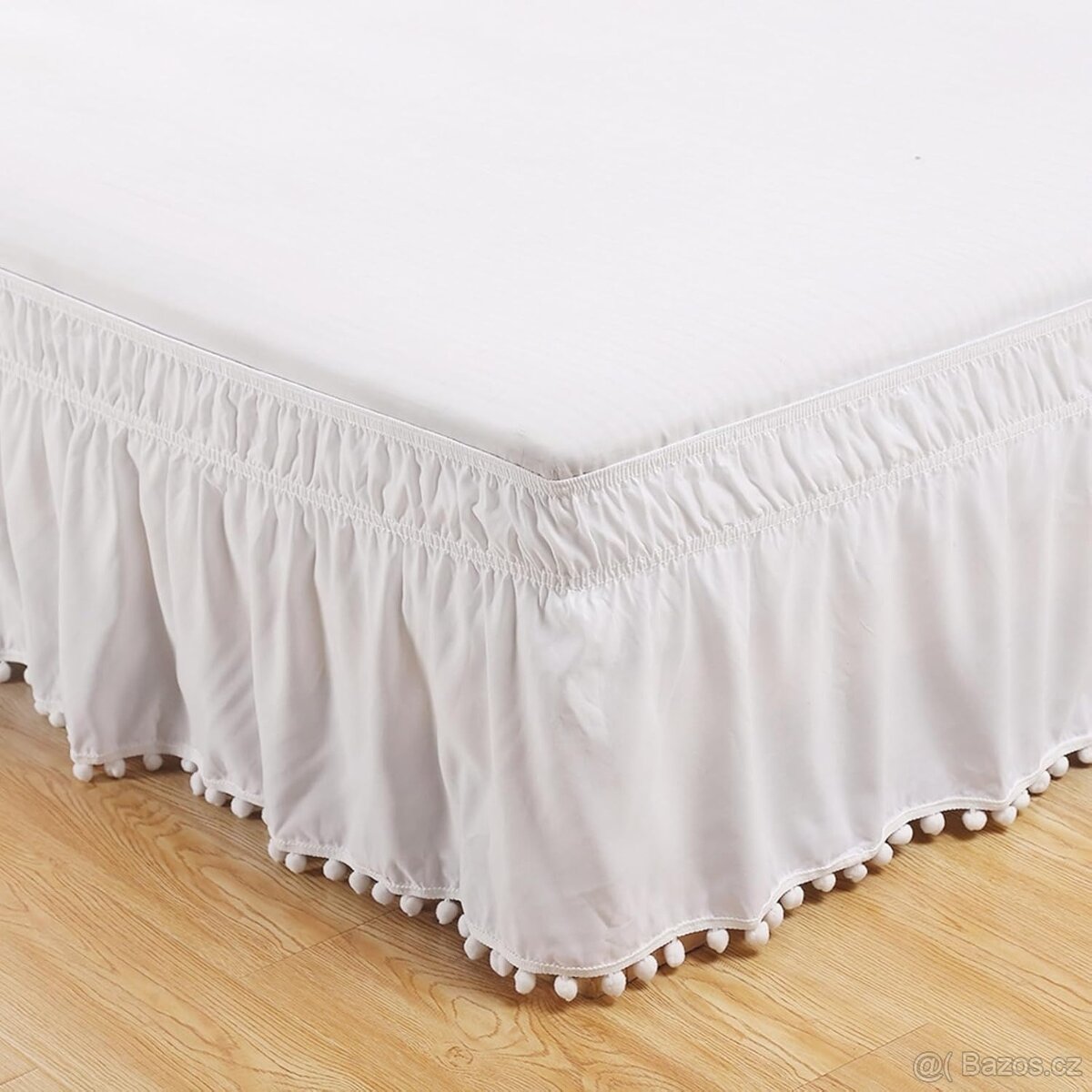 volány na postel bedskirt