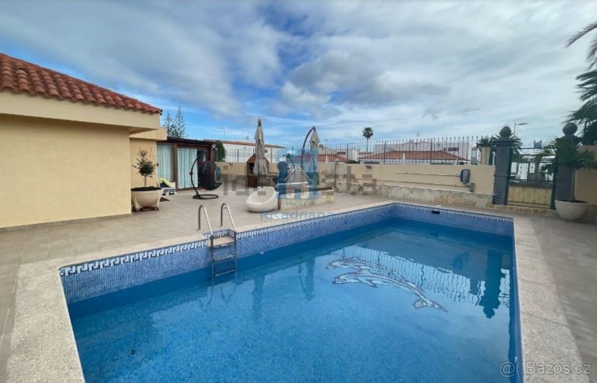 Prodej vily, domu 7+1 s terasou a bazénem Maspalomas, Kanárs