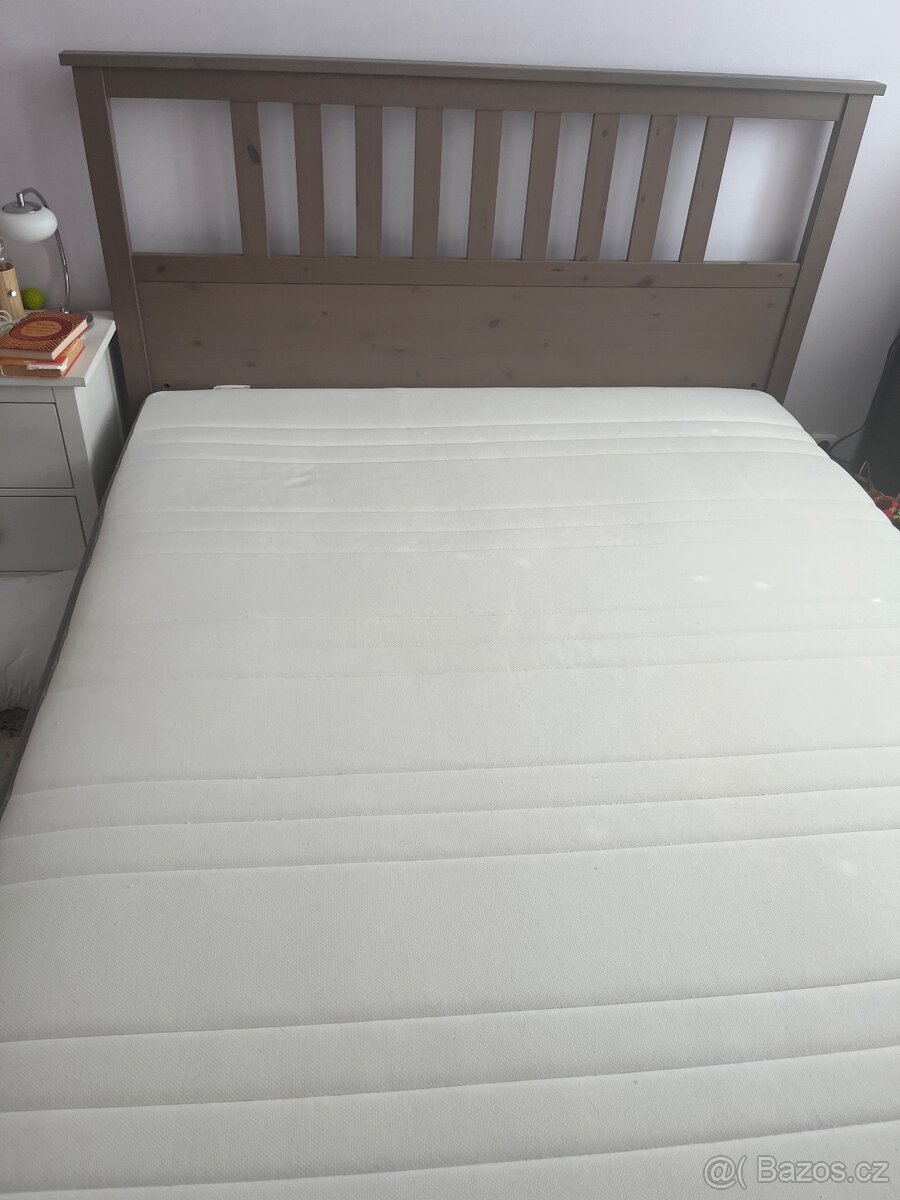 Ikea Hemnes rám postele s matrací