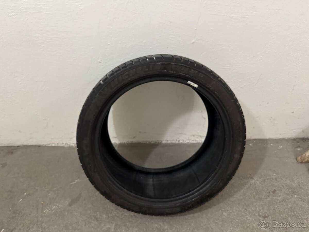 Michelin PILOT SPORT 5 - 275/35 ZR19 a 245/50 ZR19