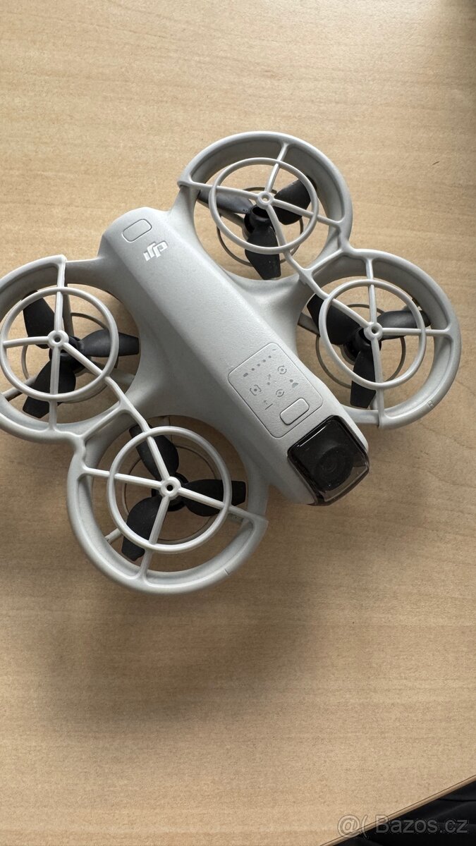 Dji Neo - dron + baterie