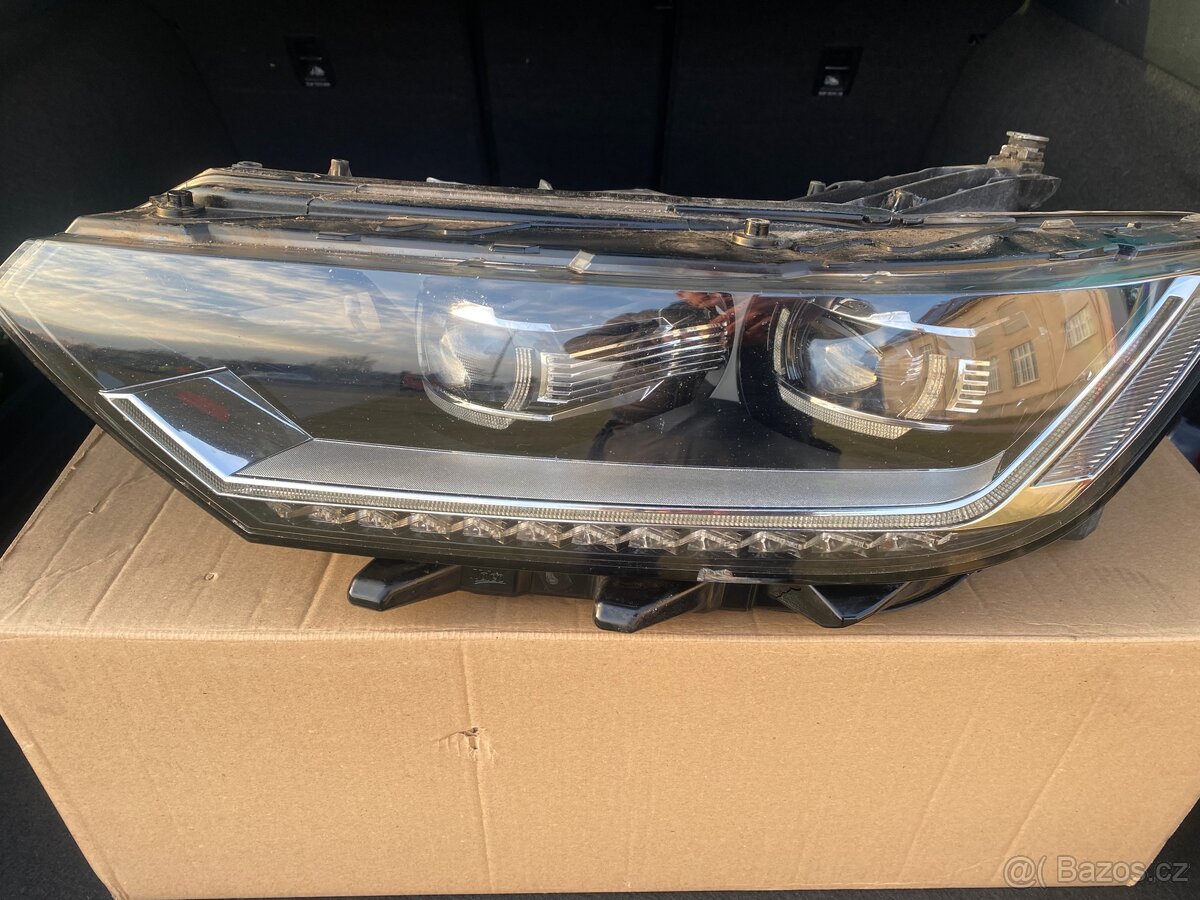 Přední světla na Volkswagen Passat B8