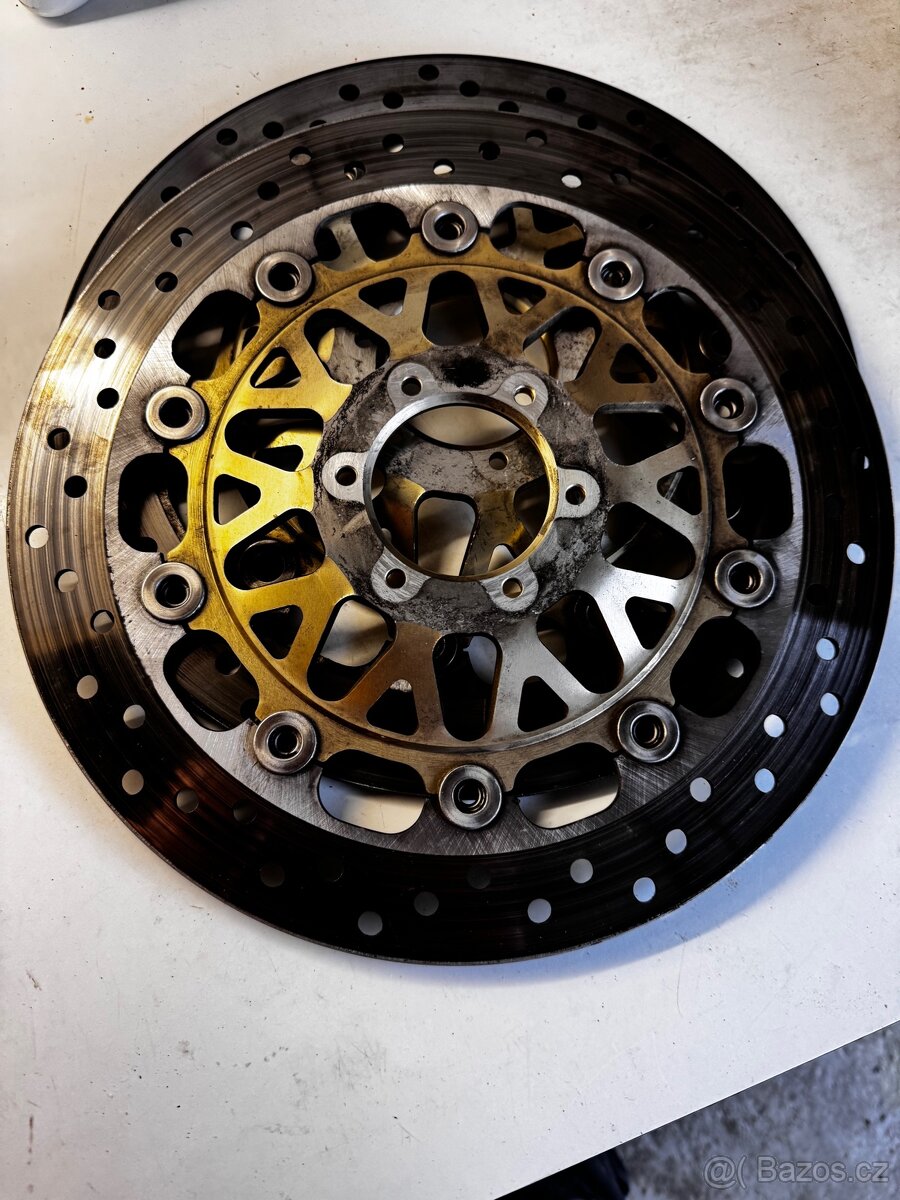 Brzdové kotouče Honda VFR 750 RC 36