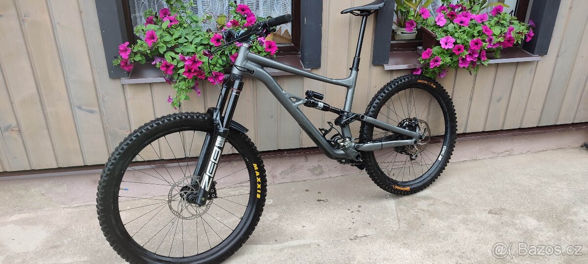 Specialized Status 160 S5 enduro kolo