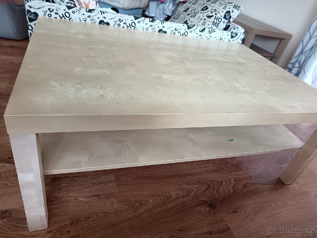 Konferenční stolek ikea
