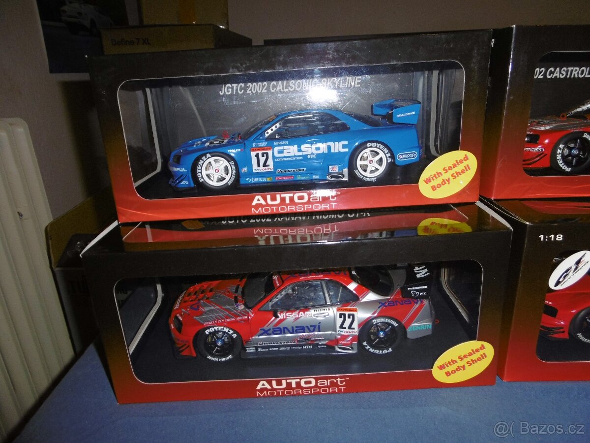 Prodám Pár Modelů 1:18