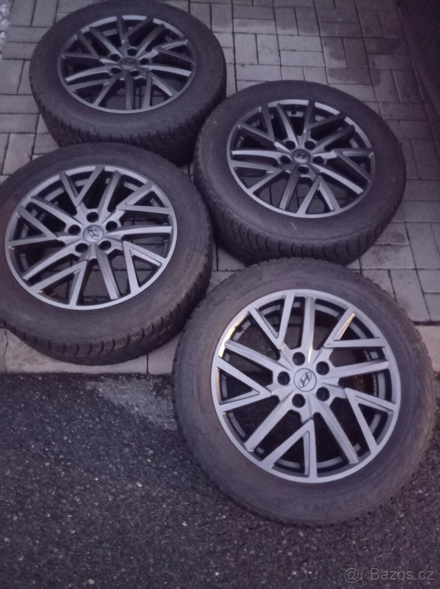 Zánovní 18" ZIMNI ORIGINAL HYUNDAI TUCSON r.v. 21