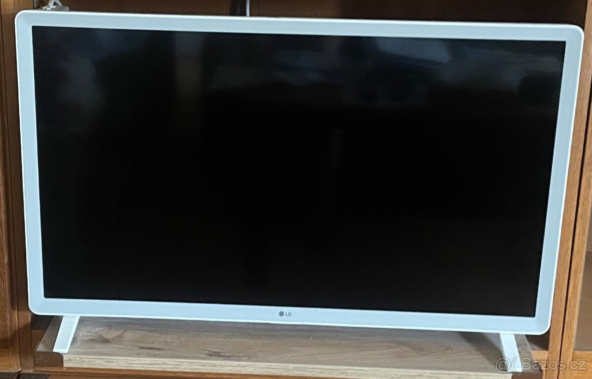 Televizor LG 26LG3000