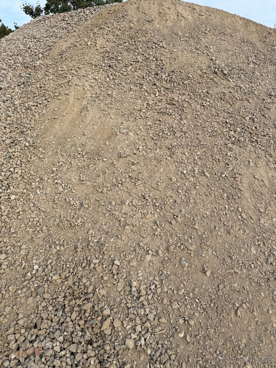 Betonový Recyklát 0-32