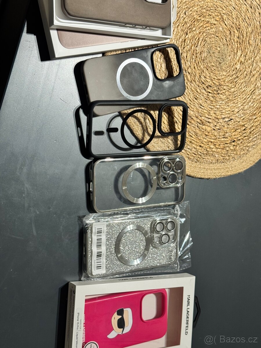 Prodám mix krytu  6 ks na iPhone 15 pro