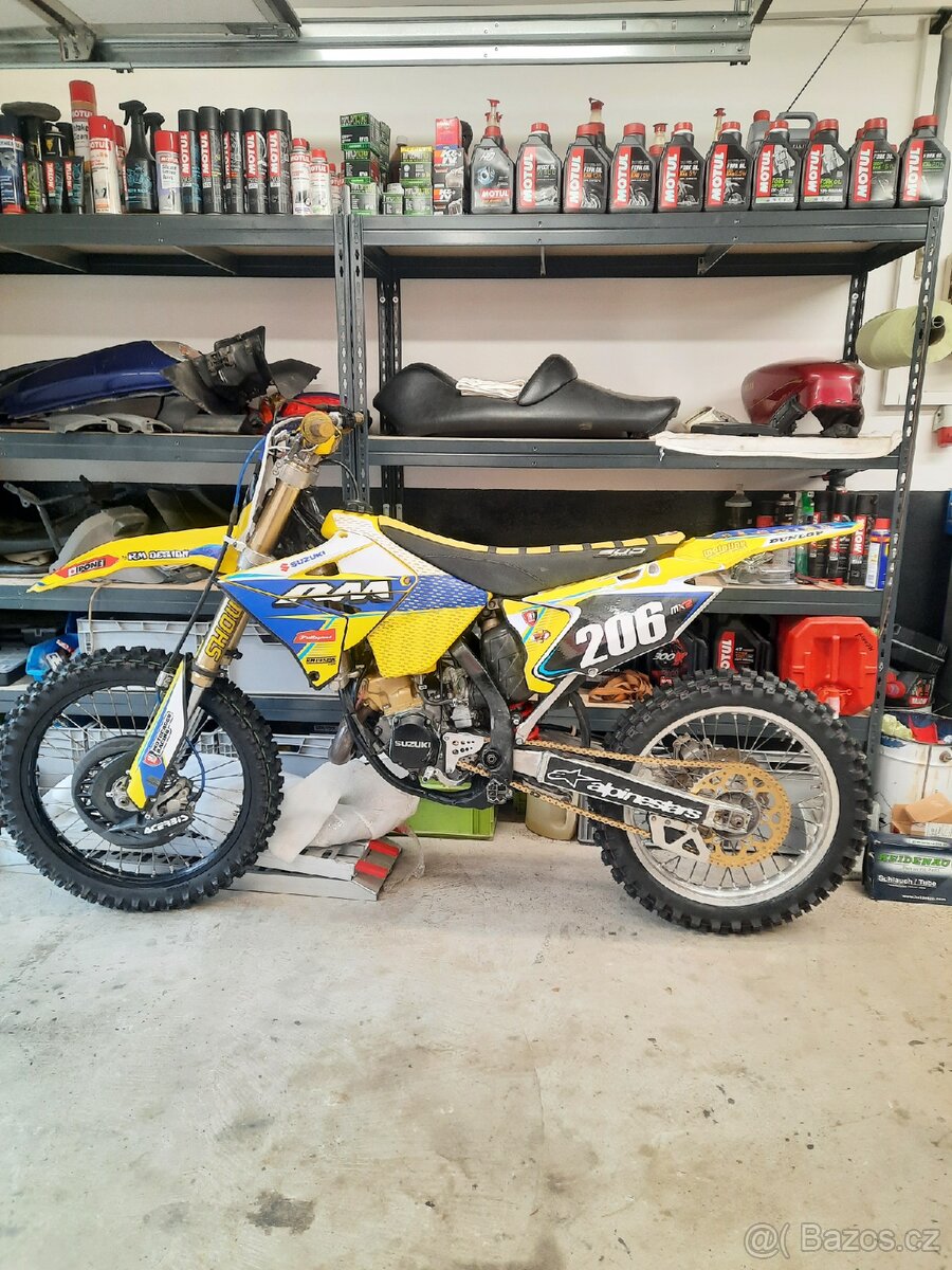 Suzuki rm 125