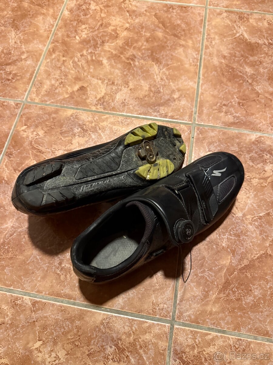 Cyklistické tretry SPECIALIZED Pro 44,5 - 28,6cm