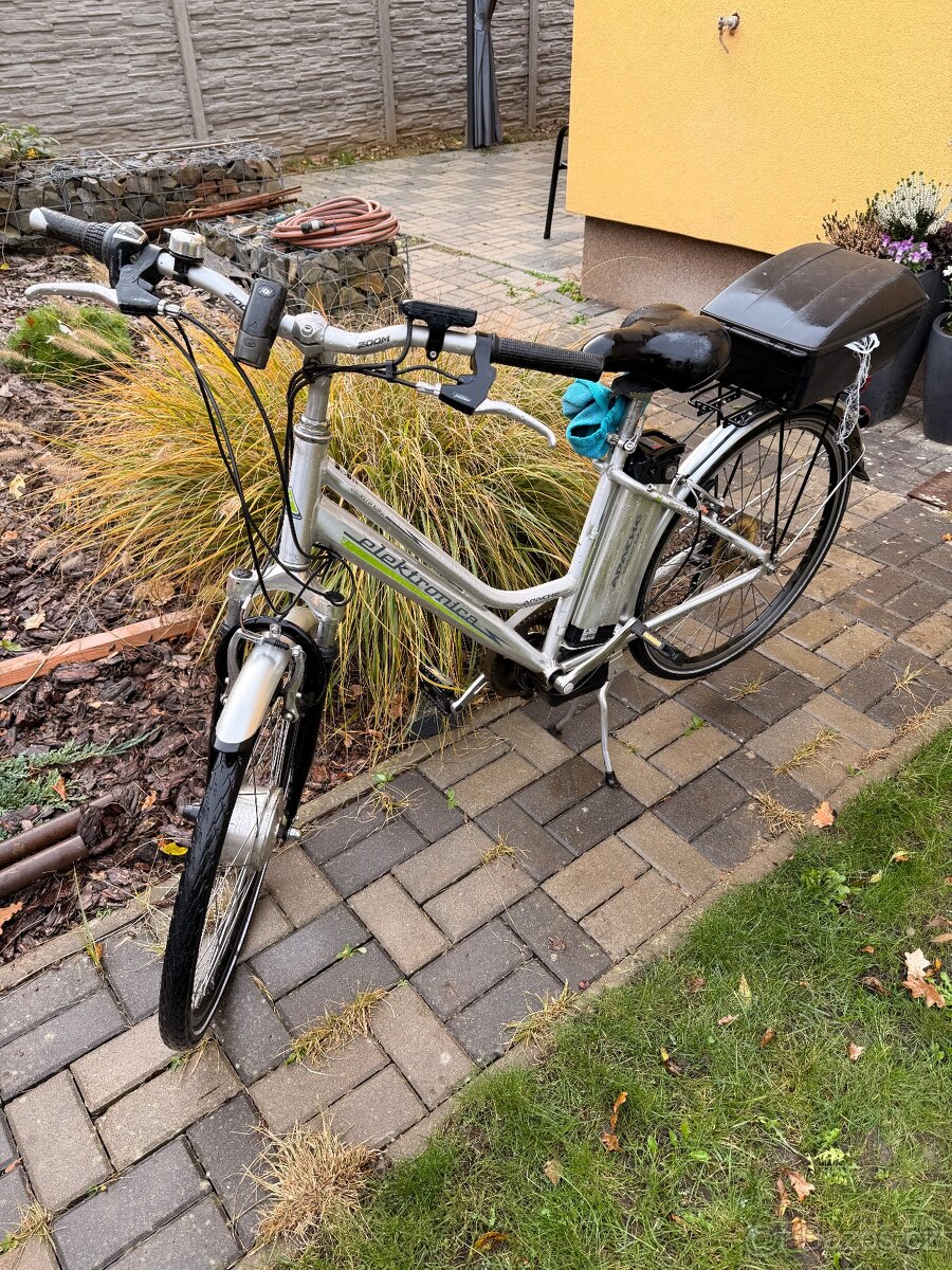 Elektrokolo Apache Electronica