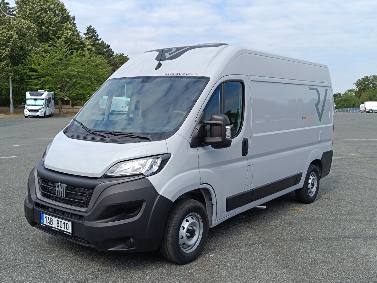Předváděcí obytný vůz Ducato L2H2 - najeto 500km