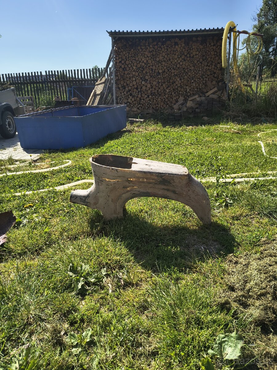 Podsedlový plech Jawa pionýr, asi typ 555