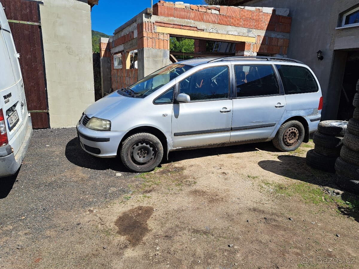Seat Alhamra 1.9 tdi 85kw r.v 2002